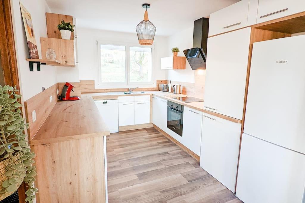 Maison Lombardi - Gite 6 Personnes 4 Etoiles Dun-sur-Meuse Eksteriør bilde