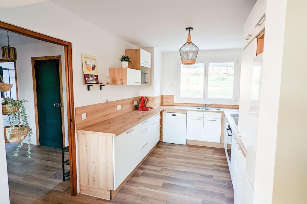 Maison Lombardi - Gite 6 Personnes 4 Etoiles Dun-sur-Meuse Eksteriør bilde